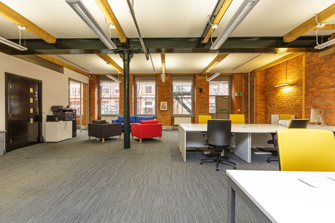 Buffalo 7 - Office
                    space After fit out and furniture installation. Showing
                    breakout area